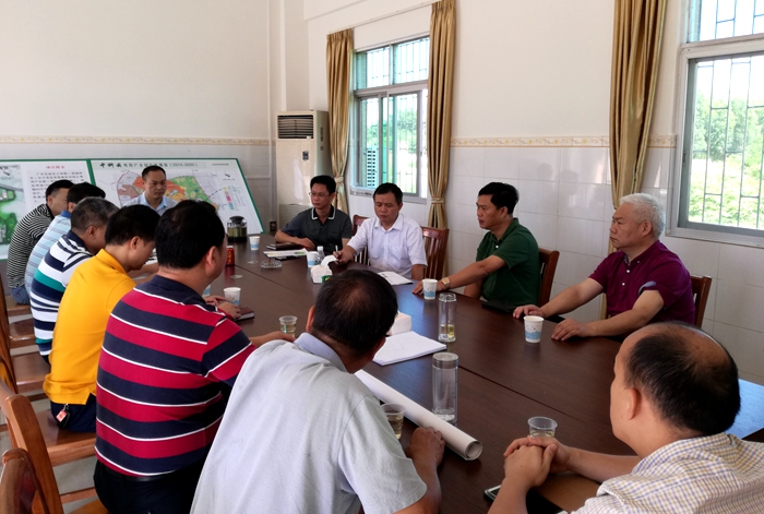 新校区建设茂南区区委书记李相到西城校区调研征地拆迁补偿进展