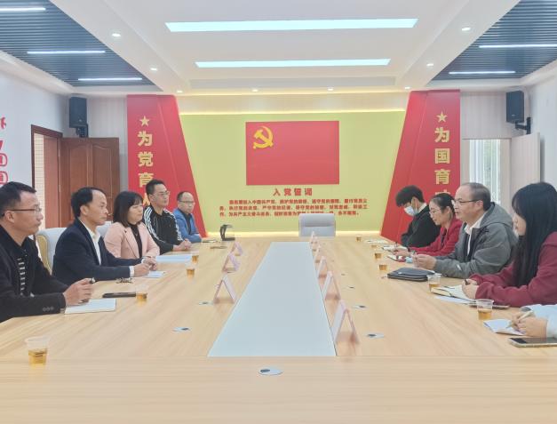 说明: 479c197b0c3ea4e66274ab216a0ebfd 说明: 479c197b0c3ea4e66274ab216a0ebfd