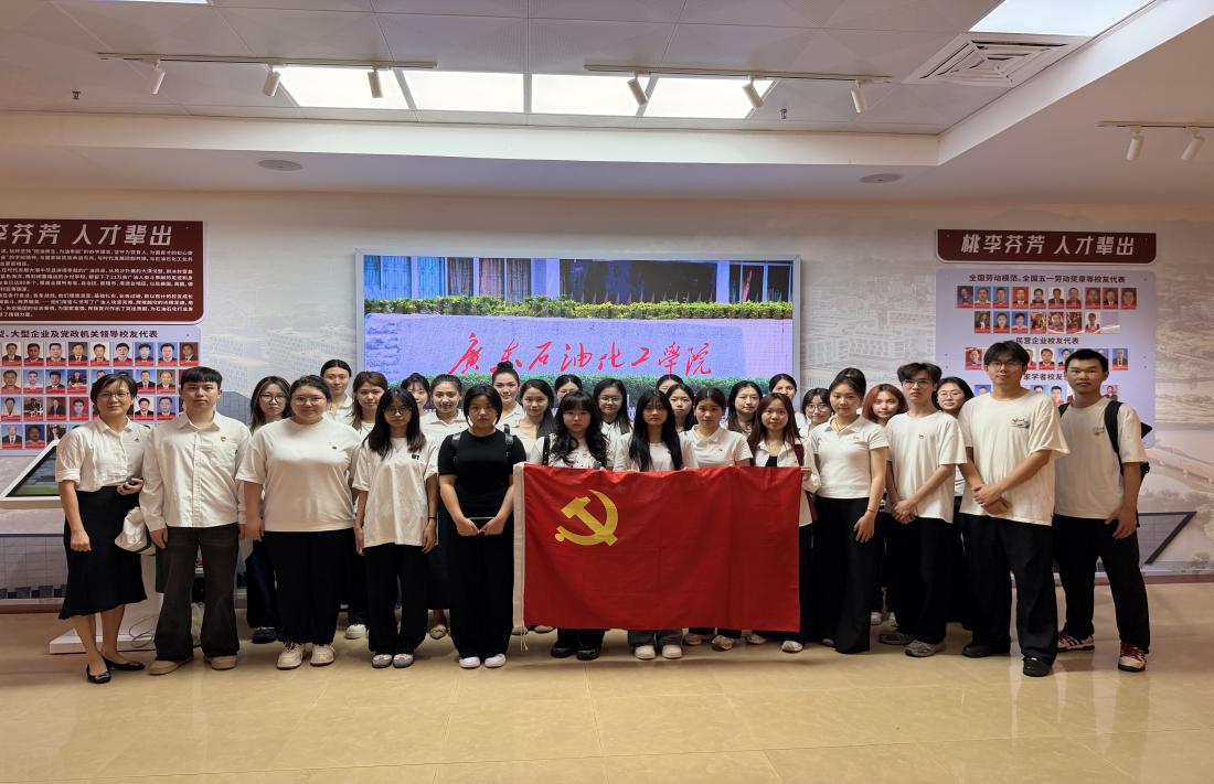 说明: 3c15f9f8ecdaaa4ec1fa02ef26c900f0